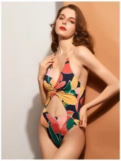 Sexy Hollowed Out Backless Women's Swimsuit