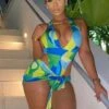 Geometric Print Halter Backless Plus Size Swimsuit Sets -BreezeWear Store P 20220601234039345 849
