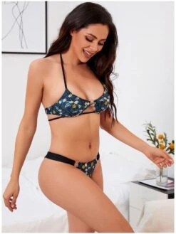 Sexy Beach Printing Cutout Bikini Swimsuit Set -BreezeWear Store P 20220623221648450 106