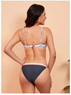 Sexy Printing Backless Bikini Swimsuit Set 9 Sexy Printing Backless Bikini Swimsuit Set -BreezeWear Store P 20220623223150774 273