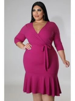 Ruffle Solid Color Plunging Neckline Plus Size Dresses -BreezeWear Store P 20231213124123998 637