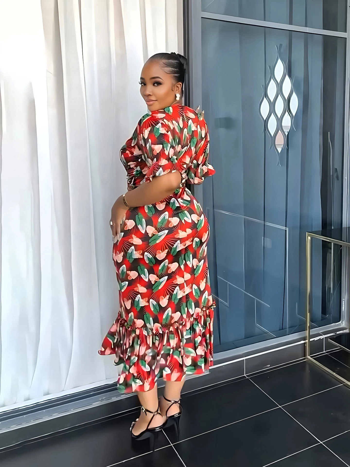 Disty Floral Printing Slit Short Sleeve Dress 5 Disty Floral Printing Slit Short Sleeve Dress - Image 3