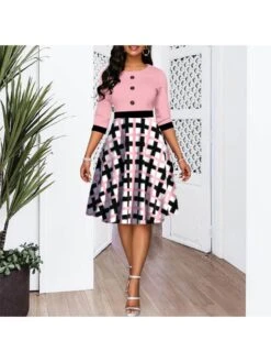 Colorblock Pattern Three-quarter Sleeve Midi Dress