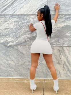 Letter Printed Crewneck Bodycon Mini Dress -BreezeWear Store P 20240402162518294 516