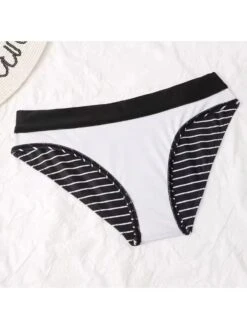 Colorblock Striped Halter Bikinis -BreezeWear Store P 20240621113617447 195